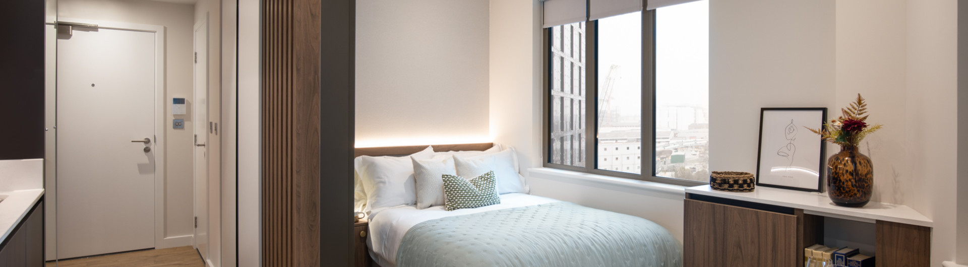 Roomy Studios in Acton